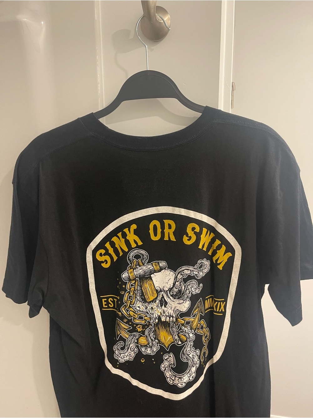 Sink or Swim Graphic Short Sleeve Tee - Black
